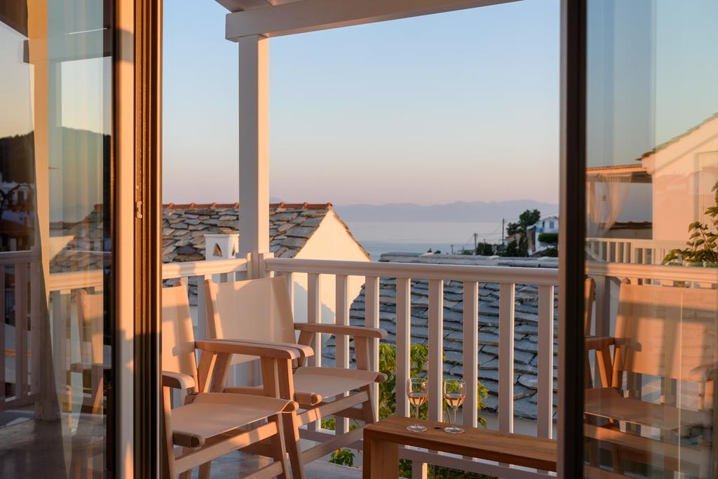 Althea Boutique Hotel Alonnisos Town ภายนอก รูปภาพ
