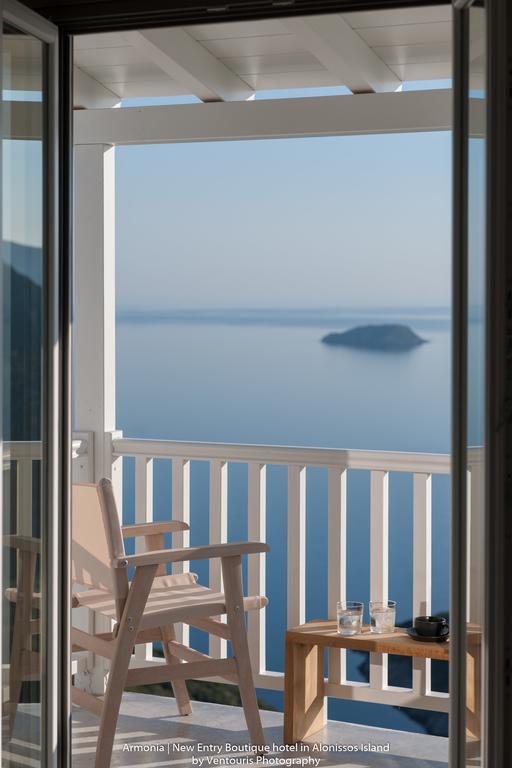 Althea Boutique Hotel Alonnisos Town ภายนอก รูปภาพ
