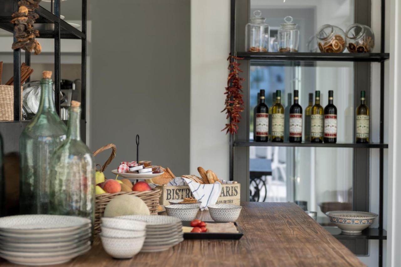 Althea Boutique Hotel Alonnisos Town ภายนอก รูปภาพ